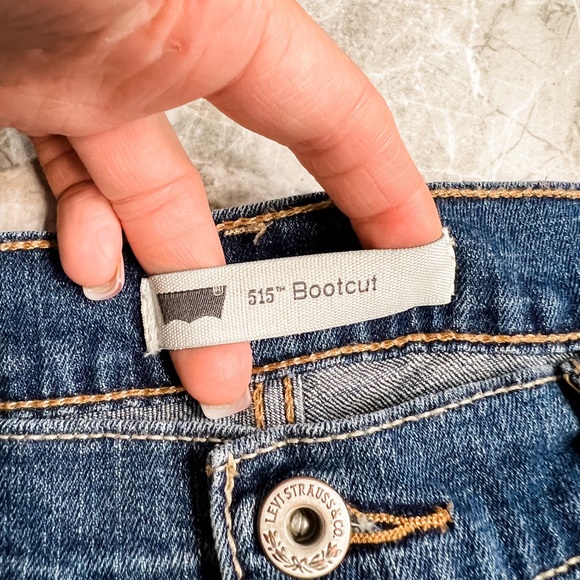 Levi’s 515 Dark Wash 10” Hi-Rise Bootcut Jeans Size 32 - Picture 8 of 10